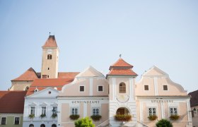 Rathausplatz Pulkau, © Astrid Bartl Rathausplatz Pulkau, © Astrid Bartl