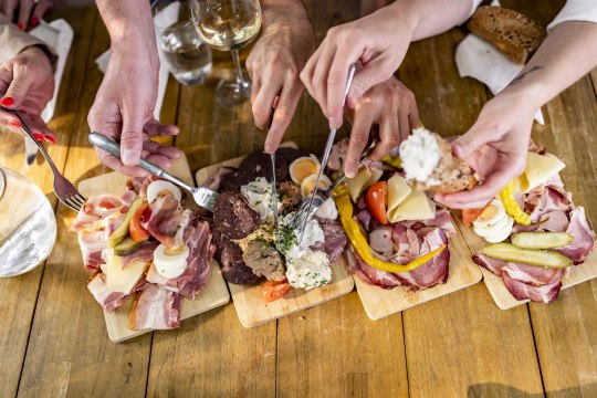 und g'schmackiges Essen ..., © Weinviertel Tourismus / Robert Herbst und g'schmackiges Essen ..., © Weinviertel Tourismus / Robert Herbst