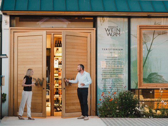 Herzlich willkommen bei den Weinwurms!, © Weingut Weinwurm Herzlich willkommen bei den Weinwurms!, © Weingut Weinwurm