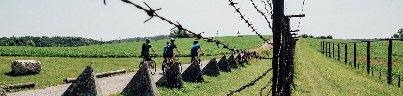 Radfahren entlang des ehemaligen Eisernen Vorhangs, © Weinviertel Tourismus / Daniel Gollner