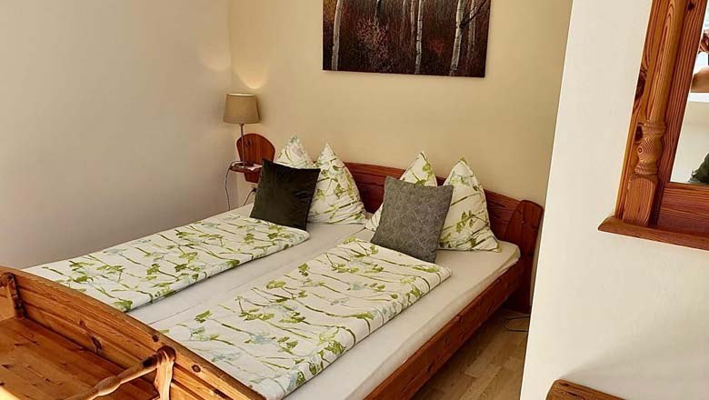 Zimmer Pension Schlossblick, © Sabine Wambach Zimmer Pension Schlossblick, © Sabine Wambach