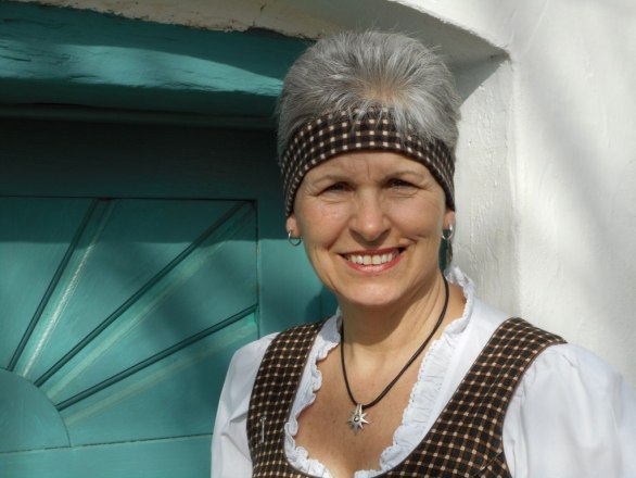 Kellergassenführerin Leopoldine Rauscher, © Leopoldine Rauscher Kellergassenführerin Leopoldine Rauscher, © Leopoldine Rauscher