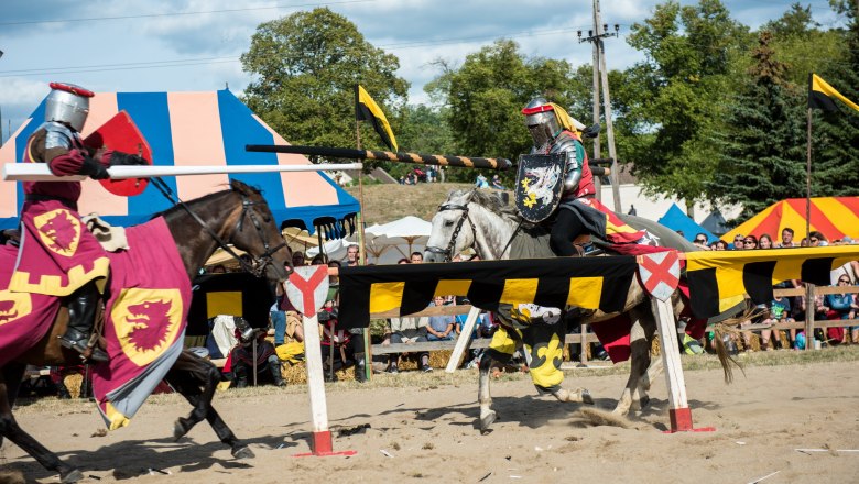 Ritterturnier, © Marktgemeinde Jedenspeigen Ritterturnier, © Marktgemeinde Jedenspeigen