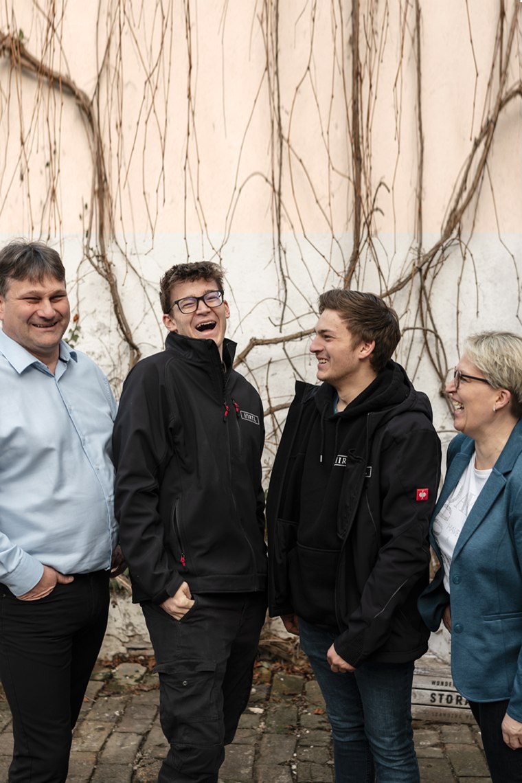 Weingut Hirtl, © Weingut Hirtl Weingut Hirtl, © Weingut Hirtl