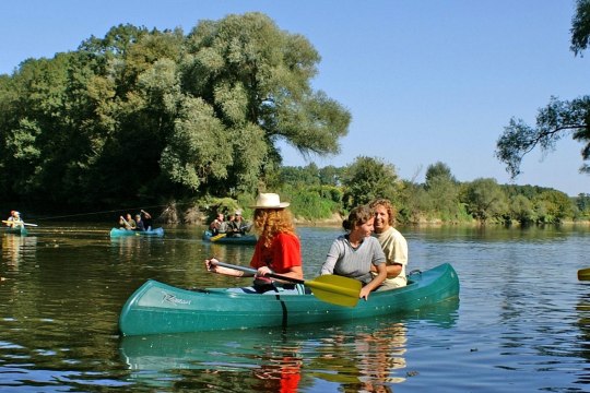 die idyllische Flusslandschaft per Kanu., © RV March-Thaya-Auen die idyllische Flusslandschaft per Kanu., © RV March-Thaya-Auen