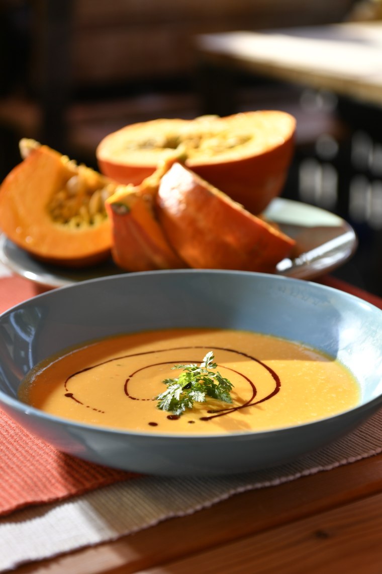 Kürbissuppe, © Weinviertel Tourismus / POV_Robert Herbst Kürbissuppe, © Weinviertel Tourismus / POV_Robert Herbst