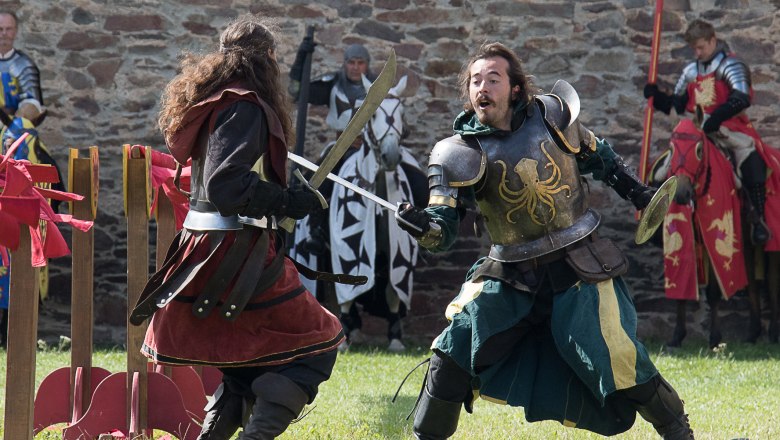 Schwertkampf, © M. Jarmer Schwertkampf, © M. Jarmer