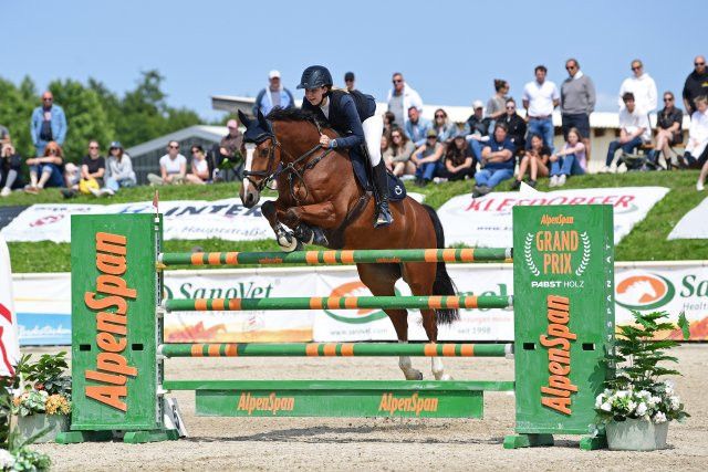 Eloise Kubat und Actionmaker starten für den RSV Lassee.