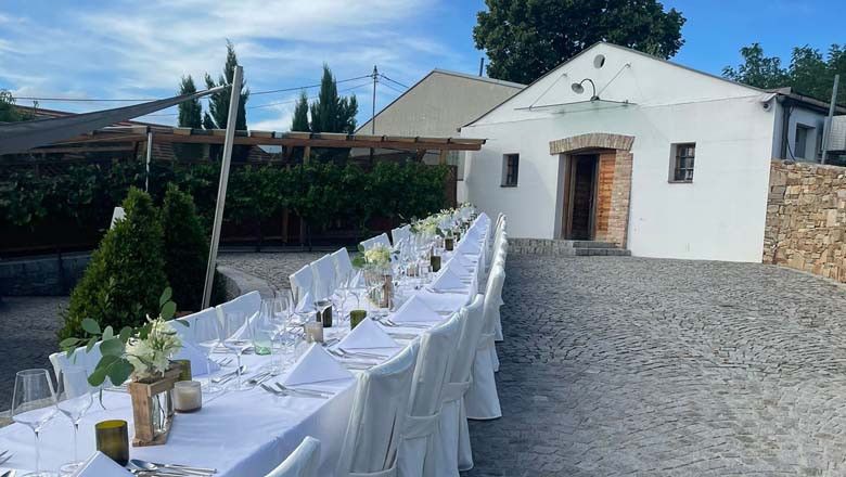 Tafeln im Weinviertel