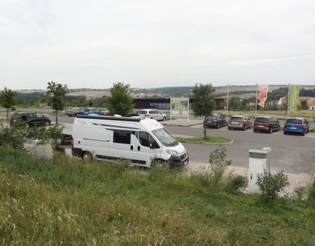 Wohnmobilstellplatz Museumsdorf Niedersulz — photo 3