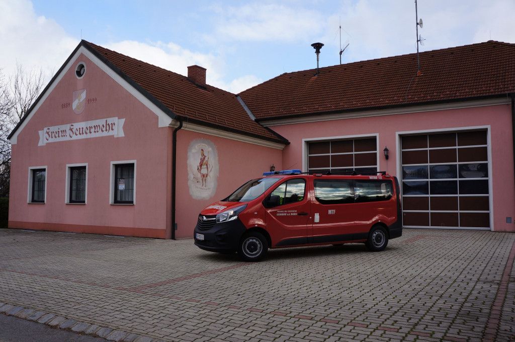 Feuerwehrhaus Sierndorf/March