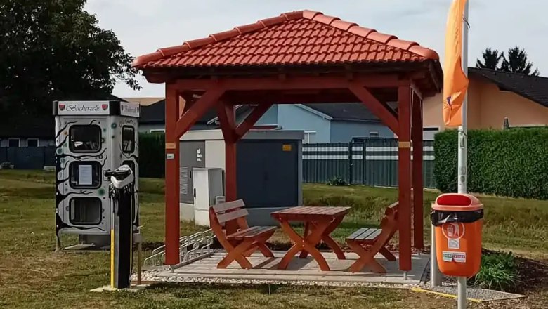 Radlrast mit Radservicestation, © Gemeinde Hauskirchen