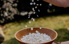 Willkommen in der Perlmutt Manufaktur, &copy; Waldviertel Tourismus / Matthias Streibel