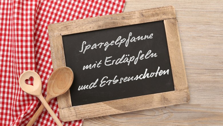 Spargelpfanne mit Erd&auml;pfeln &amp; Erbsenschoten, &copy; MK-Photo - Fotolia