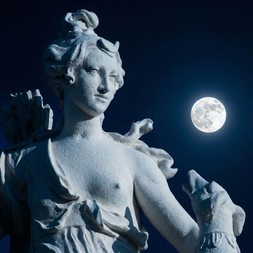 Diana in der Dämmerung