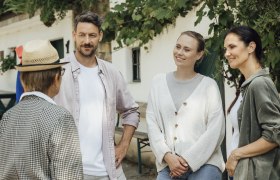 Kellergassenführung, © Weinviertel Tourismus / Sophie Menegaldo