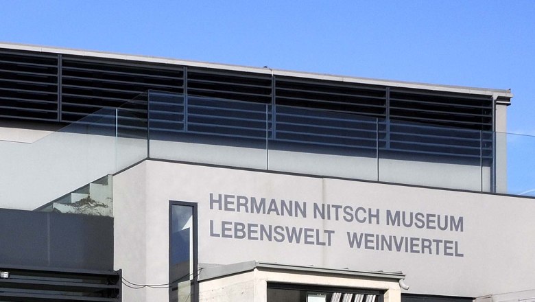 Nitsch Museum (Außenansicht), © Weinviertel Tourismus / Mandl