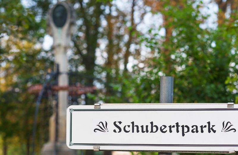 Schubertpark mit Brunnen