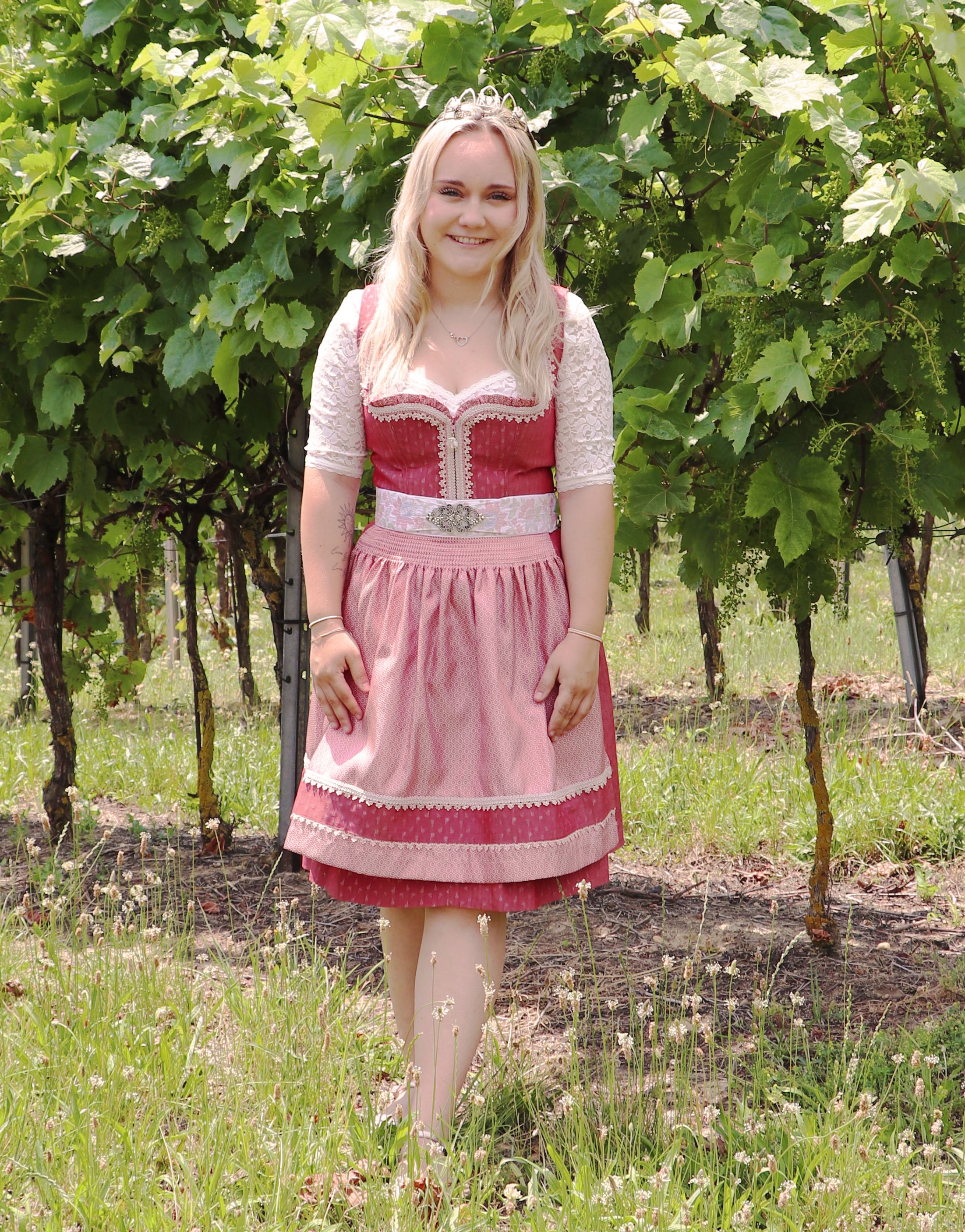 Veltlinerland-Weinkönigin Nina