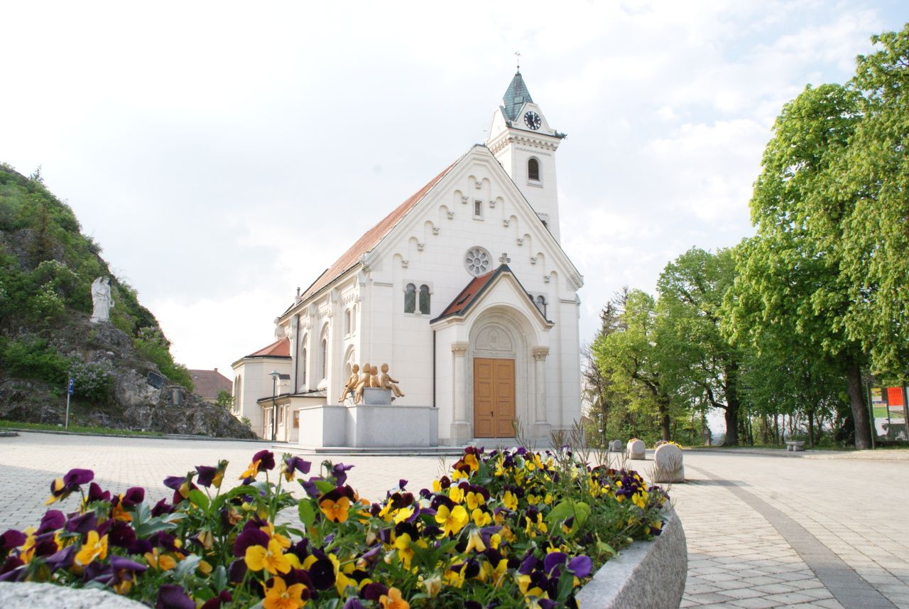 Kirche Staatz