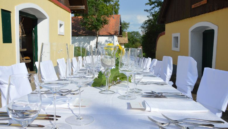 Tafeln im Weinviertel