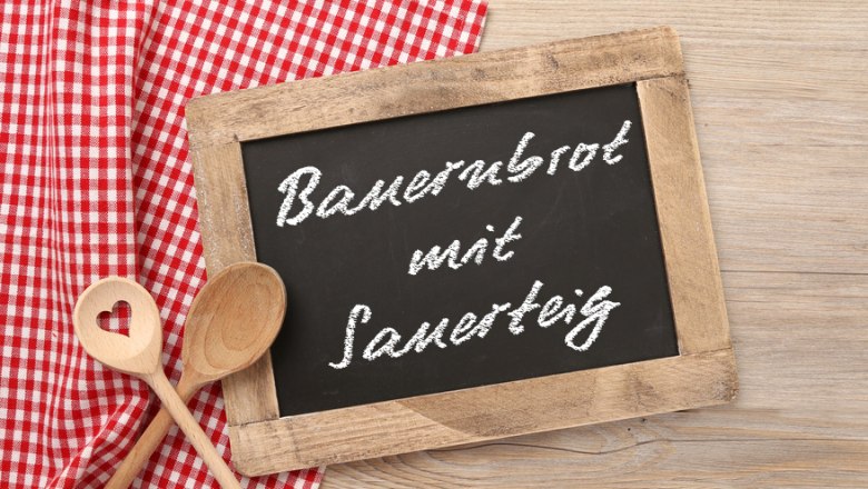 Bauernbrot mit Sauerteig, © MK-Photo - Fotolia