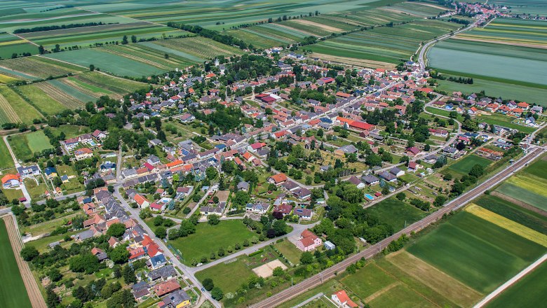 Luftaufnahme Sierndorf/March, © Marktgemeinde Jedenspeigen