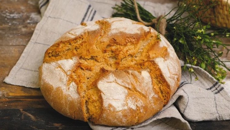Bauernbrot mit Sauerteig