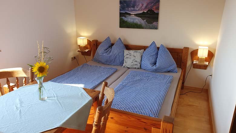 Zimmer Pension Schlossblick, © Sabine Wambach Zimmer Pension Schlossblick, © Sabine Wambach