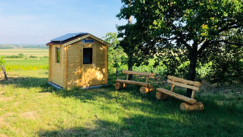 Cyclist's rest, &copy; Christoph Schrejma