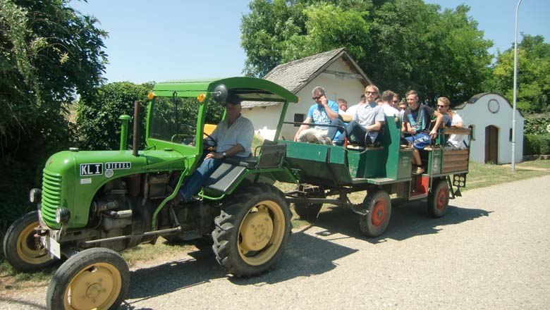 Traktorfahrt, &copy; Hanfland