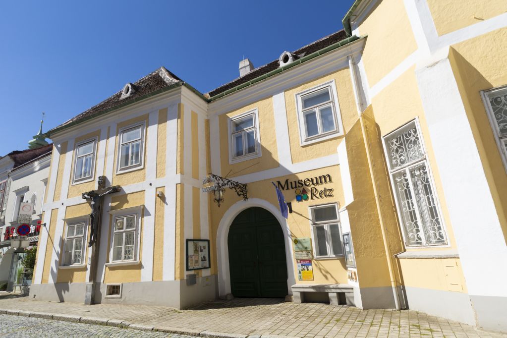 Das Museum Retz - Eingangsportal ehemaliges Bürgerspital