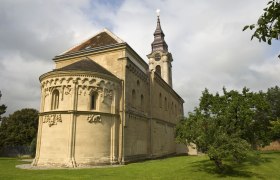 Steinerne Bibel - Romanische Kirche, © Marktgemeinde Grabern