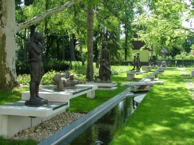 Prof. Knesl Platz, &copy; Gemeinde Bad Pirawarth