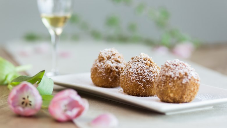 Marillenknödel, © Weinviertel Tourismus / Cherie Hansson