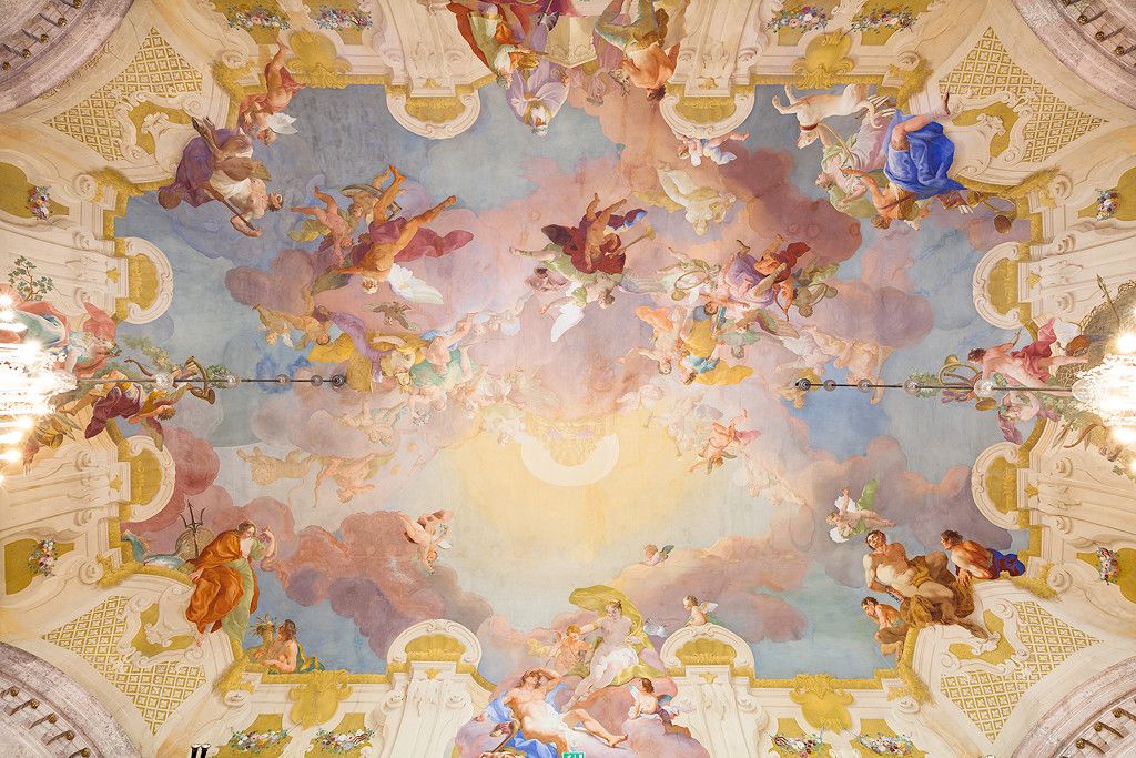 Deckenfresko des berühmten Daniel Gran im barocken Festsaal