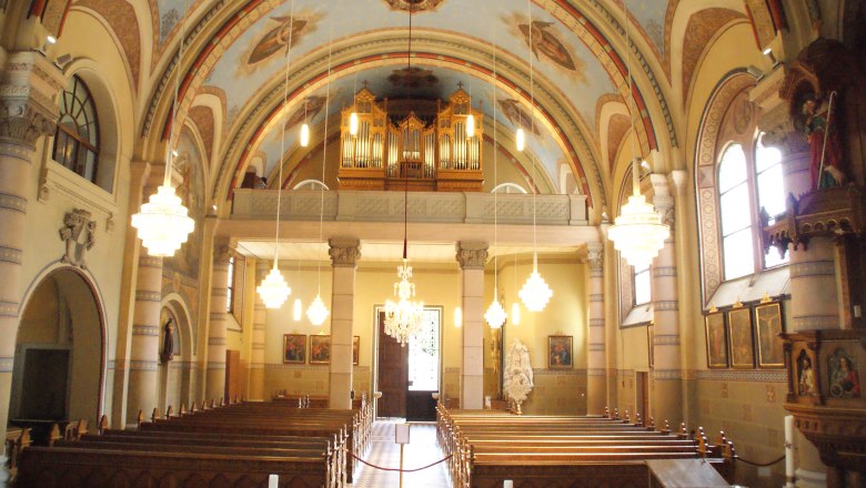 Pfarrkirche zum Hl. Martin, &copy; Marktgemeinde Staatz