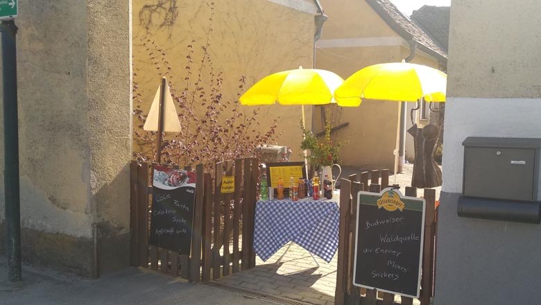 Guggi & Charly's Erfrischungsstation, &copy; Karl Fitzbauer